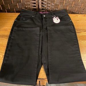 Gloria Vanderbilt “Amanda” Jeans